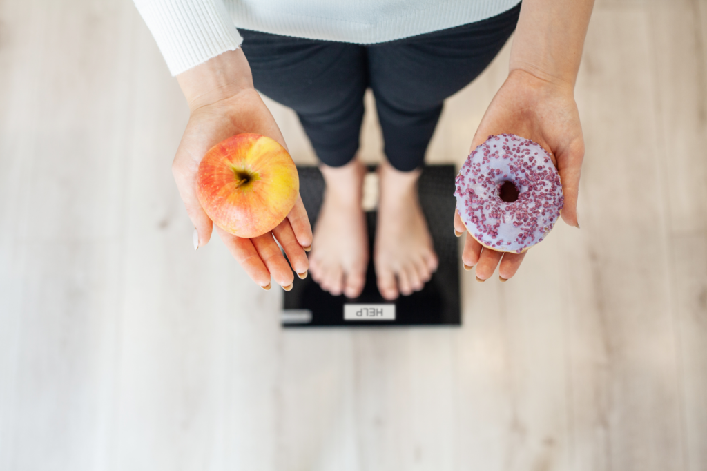 Vajon mitől ingadozik a testsúly?